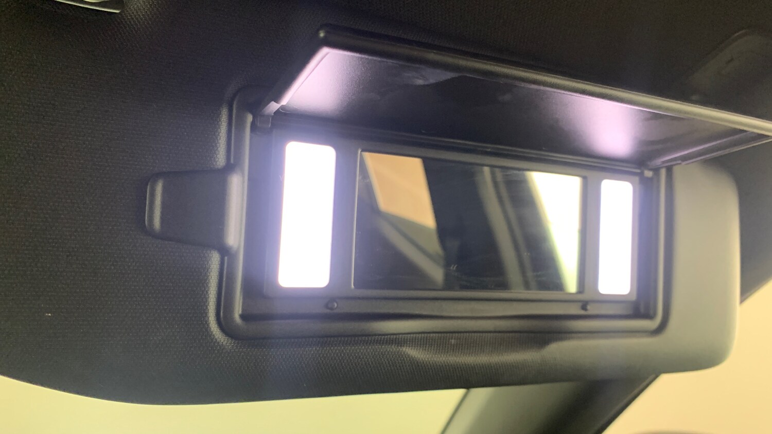 Used Peugeot 2008 2025 for sale - 78008356: Photo 30