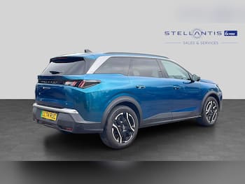 Used Peugeot 5008 2025 for sale - 79836821: Photo