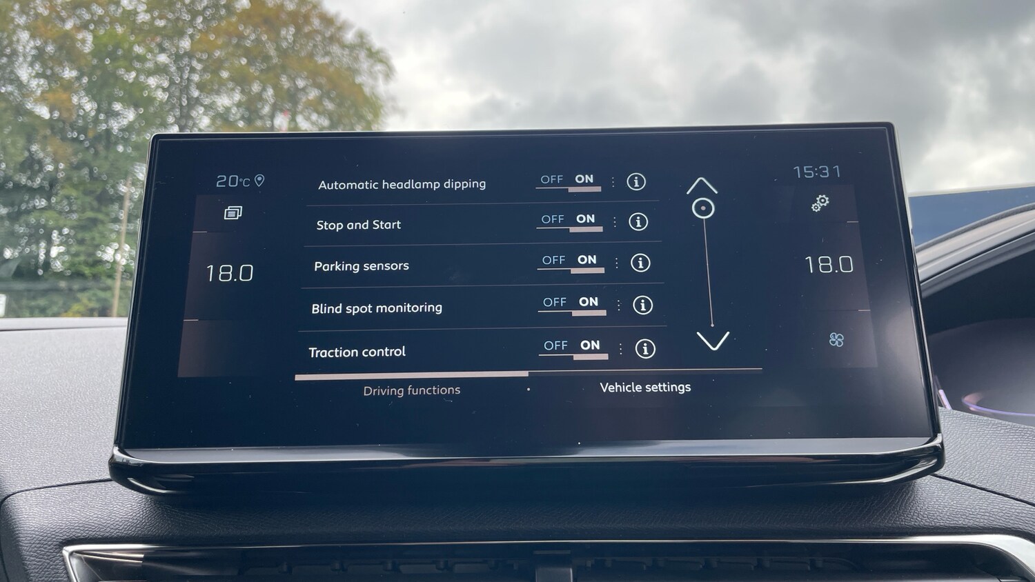 Used Peugeot 3008 2023 for sale - 76216459: Photo 30