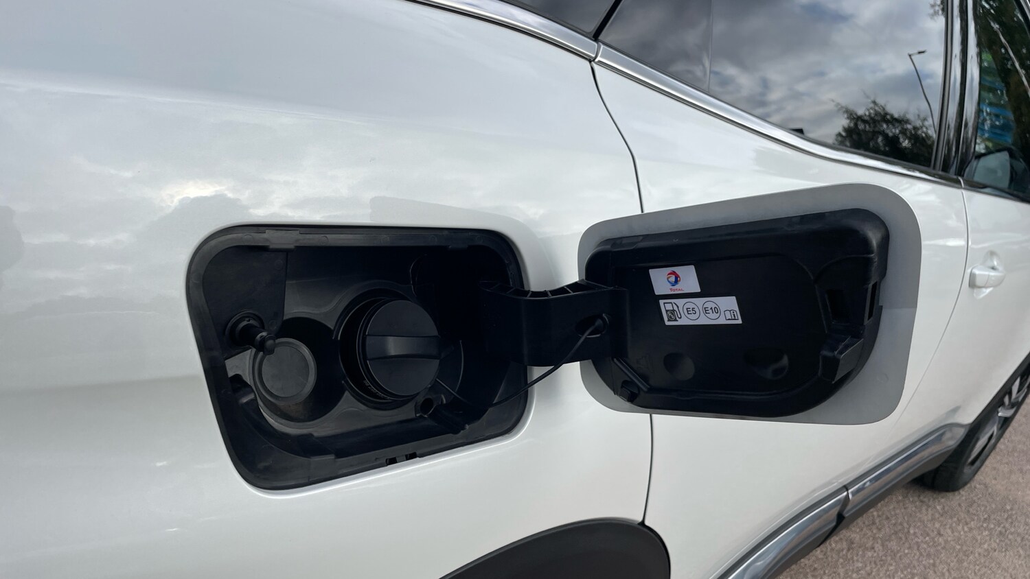 Used Peugeot 3008 2023 for sale - 76216459: Photo 49