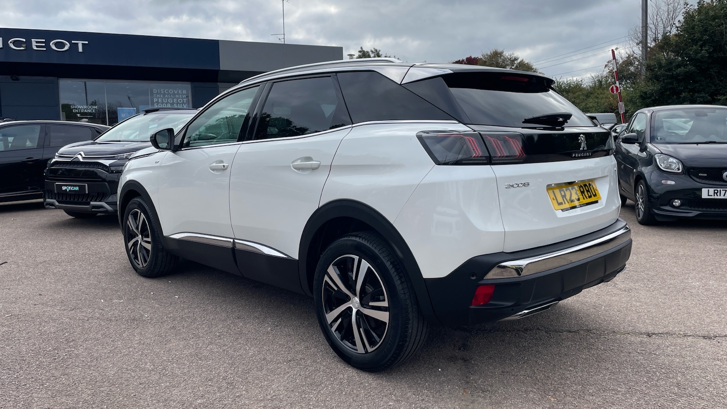 Used Peugeot 3008 2023 for sale - 76216459: Photo 5