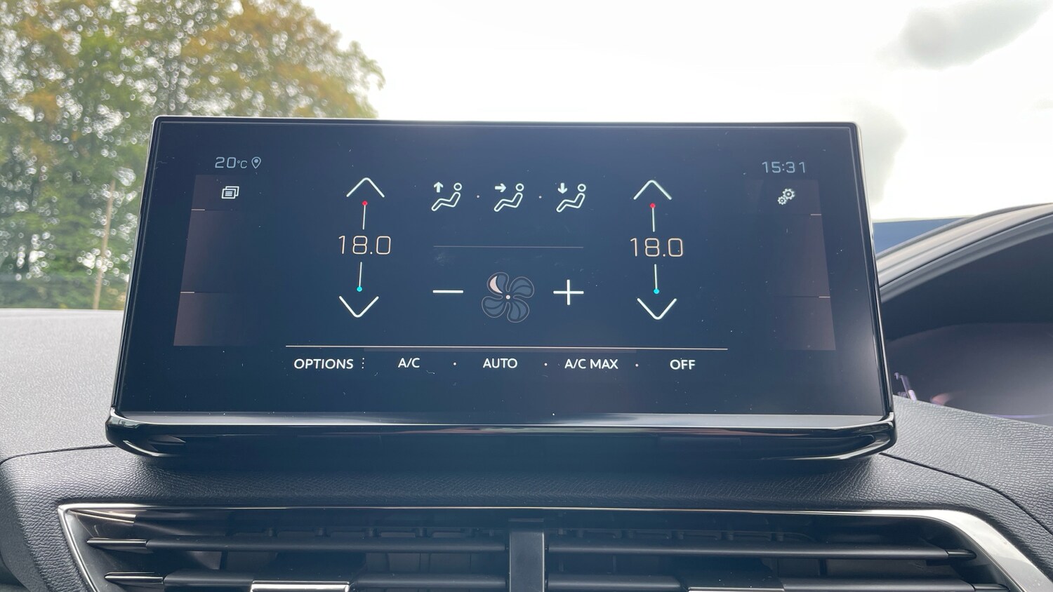 Used Peugeot 3008 2023 for sale - 76216459: Photo 52