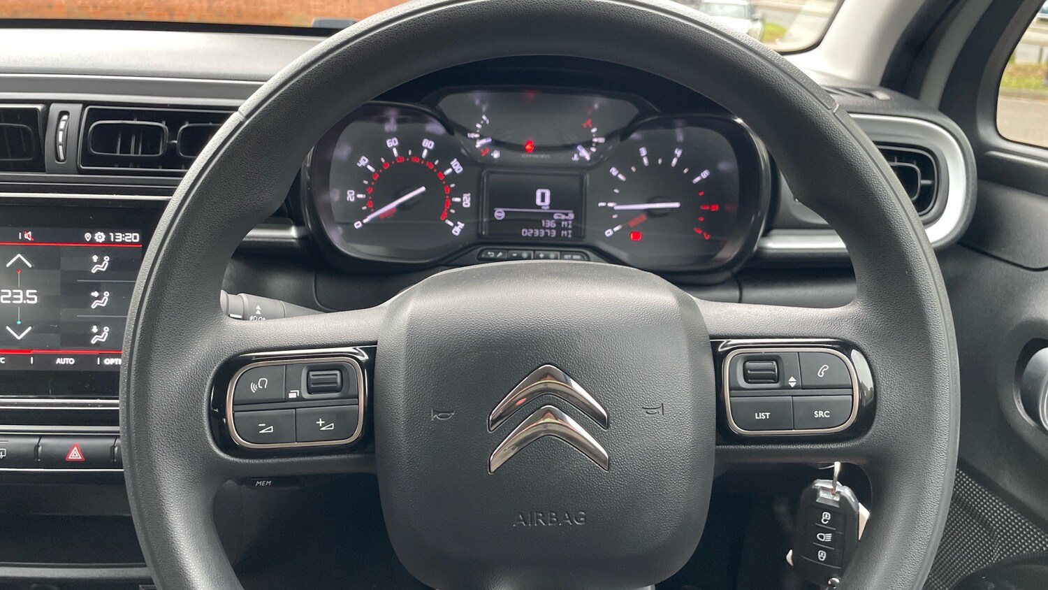 Used Citroen C3 2022 for sale - 76914365: Photo 42