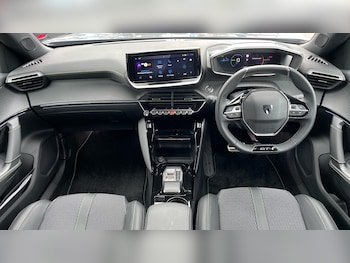 Used Peugeot 2008 2025 for sale - 77457238: Photo