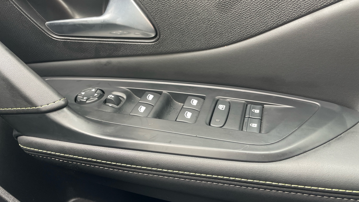 Used Peugeot 408 2024 for sale - 77613600: Photo 22