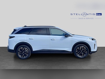 Used Peugeot 5008 2024 for sale - 78823933: Photo