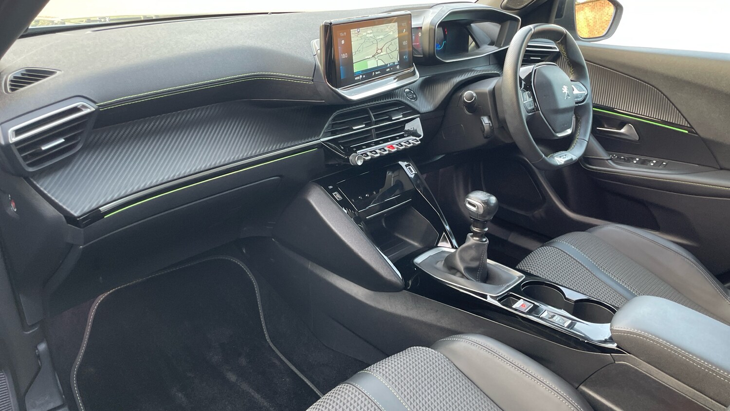 Used Peugeot 2008 2023 for sale - 77941389: Photo 12