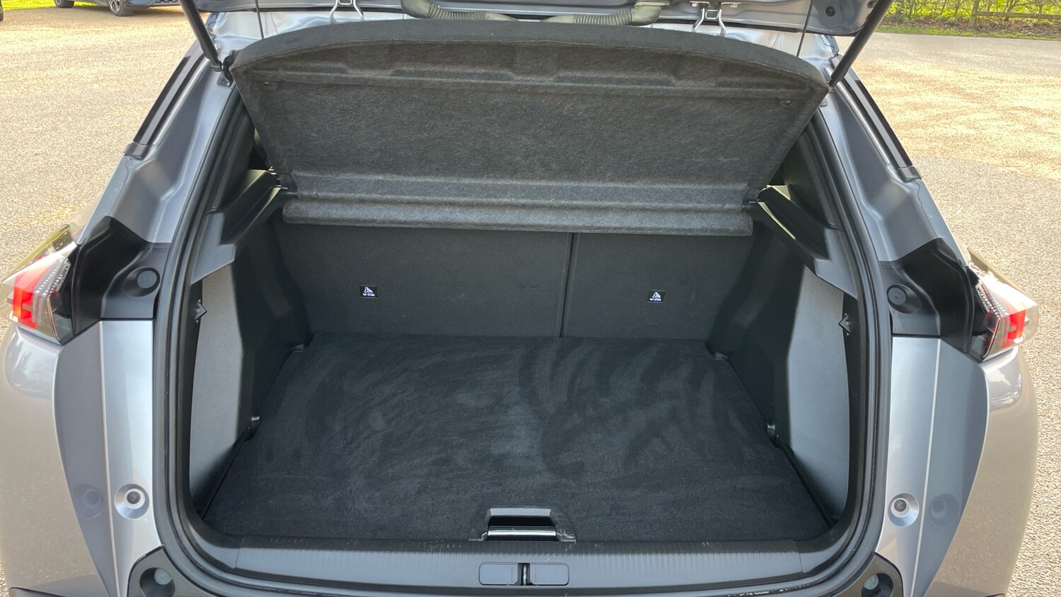 Used Peugeot 2008 2023 for sale - 77941389: Photo 19