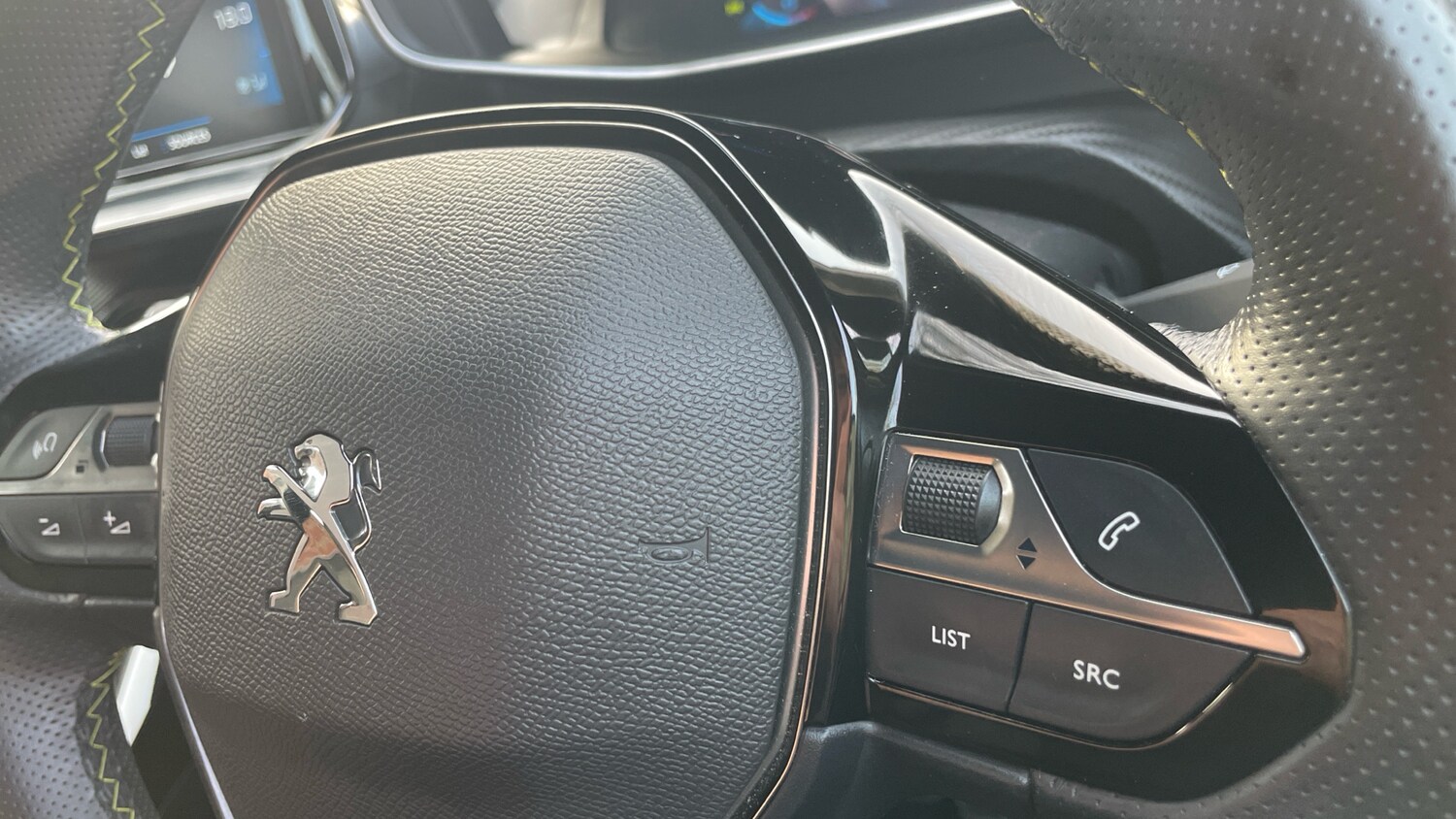 Used Peugeot 2008 2023 for sale - 77941389: Photo 24