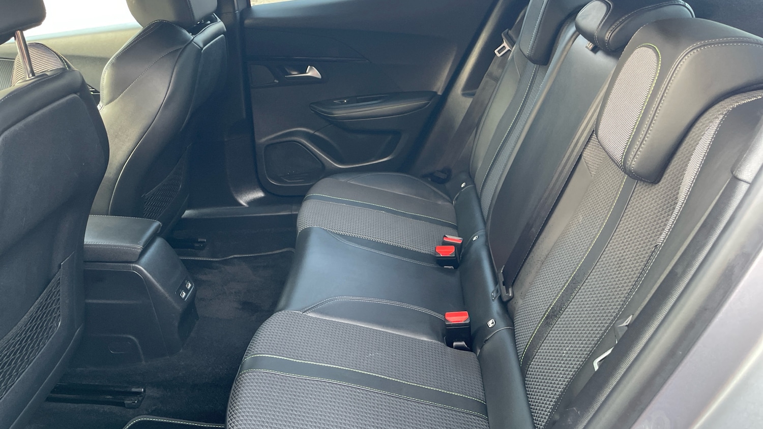 Used Peugeot 2008 2023 for sale - 77941389: Photo 33