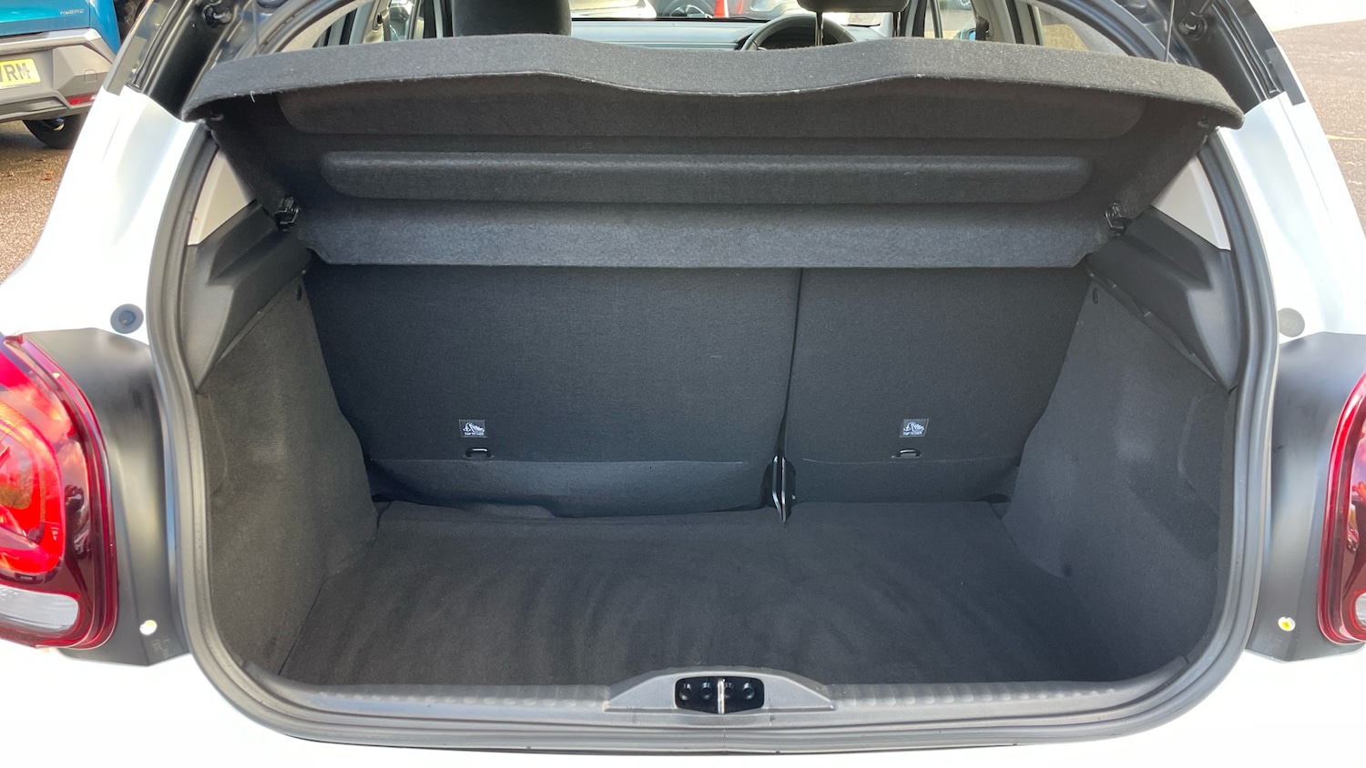 Used Citroen C3 2023 for sale - 76787617: Photo 19