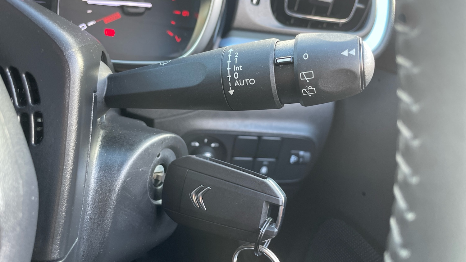 Used Citroen C3 2023 for sale - 76787617: Photo 28