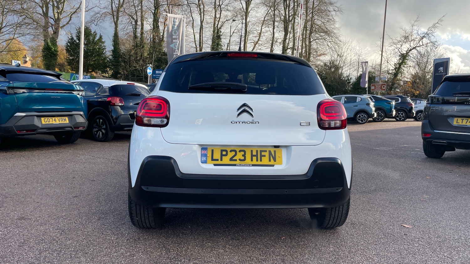 Used Citroen C3 2023 for sale - 76787617: Photo 9