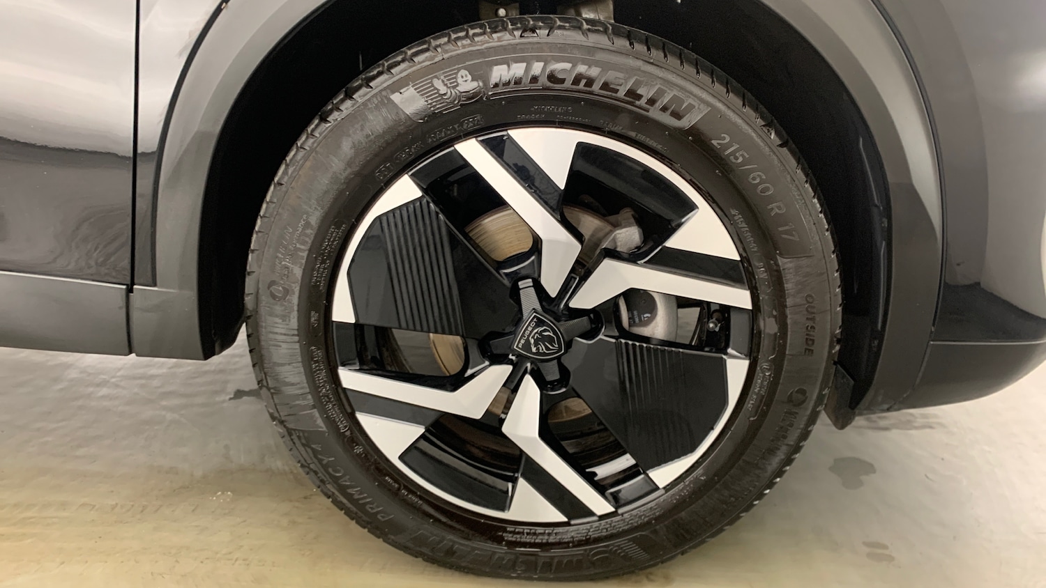 Used Peugeot 2008 2024 for sale - 76486460: Photo 23