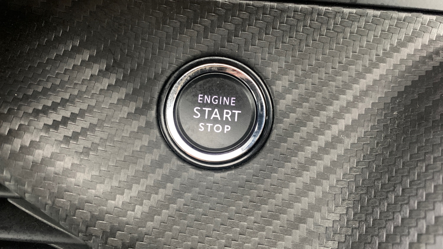 Used Peugeot 2008 2024 for sale - 76486460: Photo 35