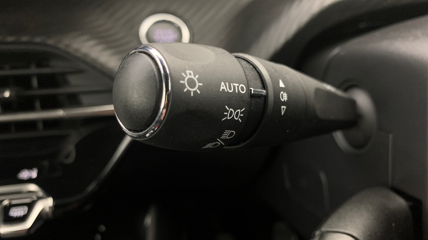 Used Peugeot 2008 2024 for sale - 76486460: Photo 37