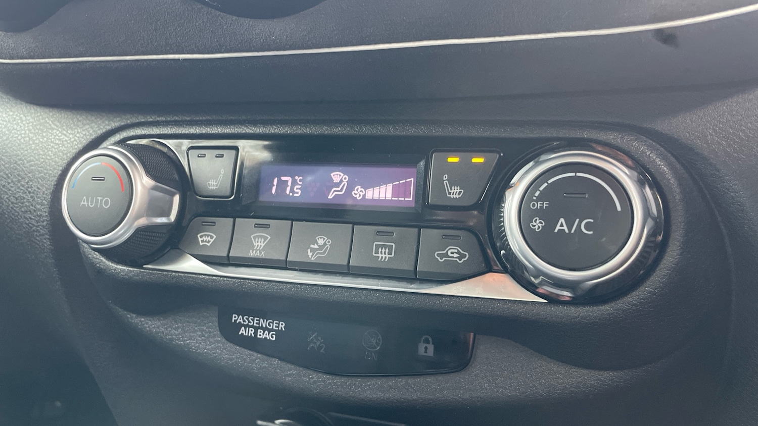 Used Nissan Juke 2021 for sale - 76574359: Photo 53