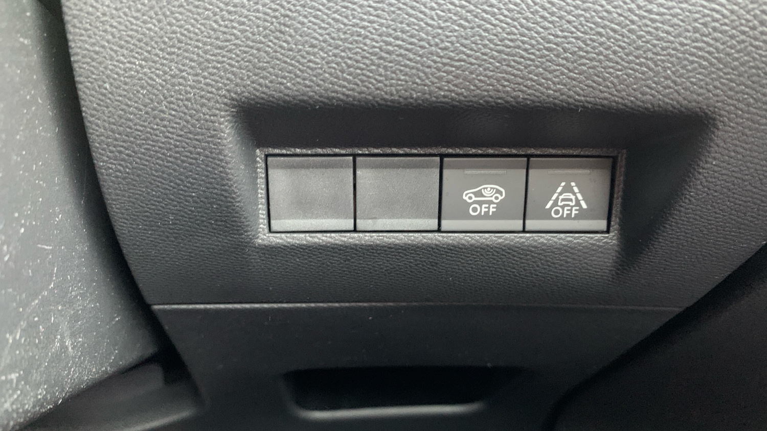 Used Peugeot 208 2020 for sale - 78141748: Photo 34