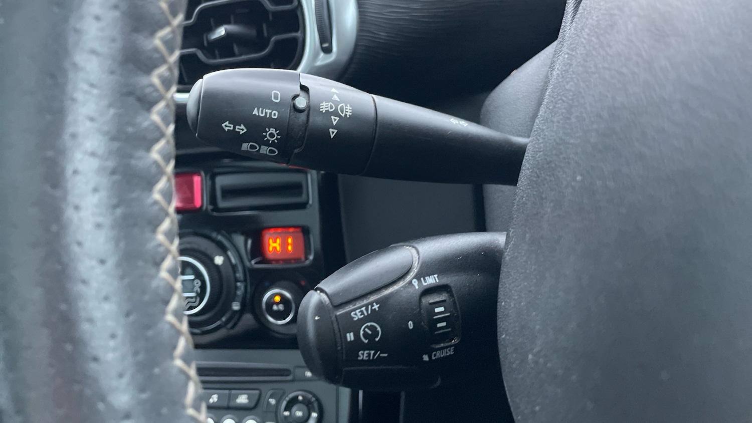 Used Citroen C3 Picasso 2016 for sale - 77560448: Photo 27