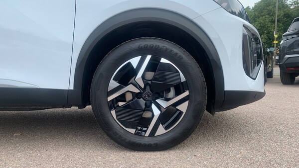 Used Peugeot 2008 2025 for sale - 75590374: Photo 17