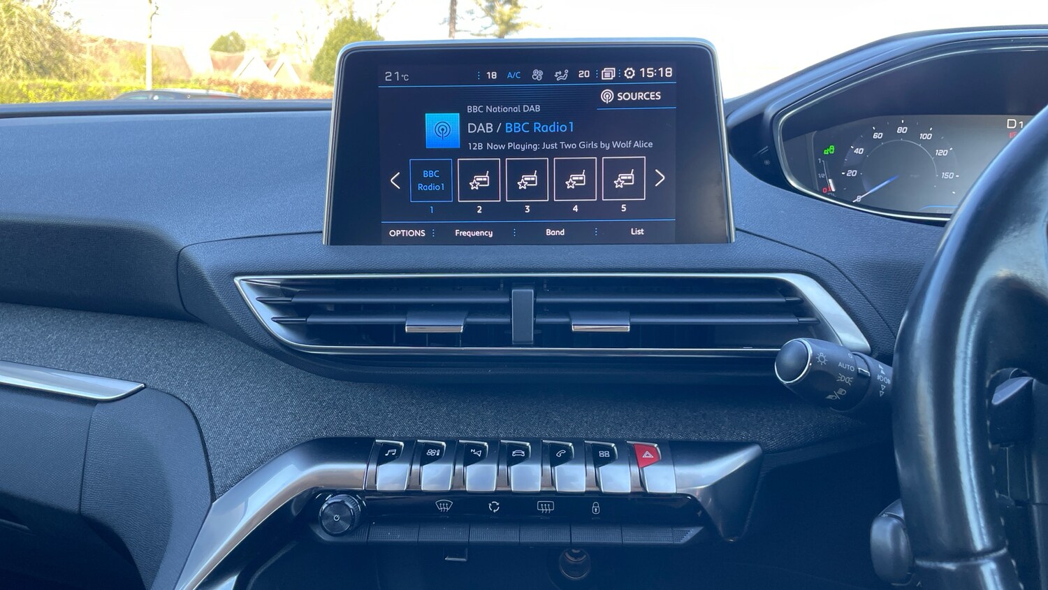 Used Peugeot 3008 2018 for sale - 78171971: Photo 10