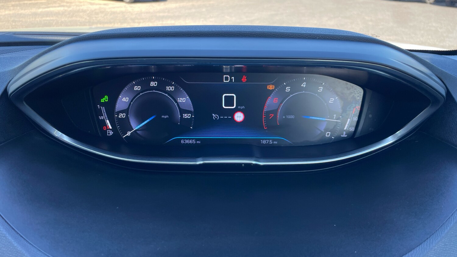 Used Peugeot 3008 2018 for sale - 78171971: Photo 13