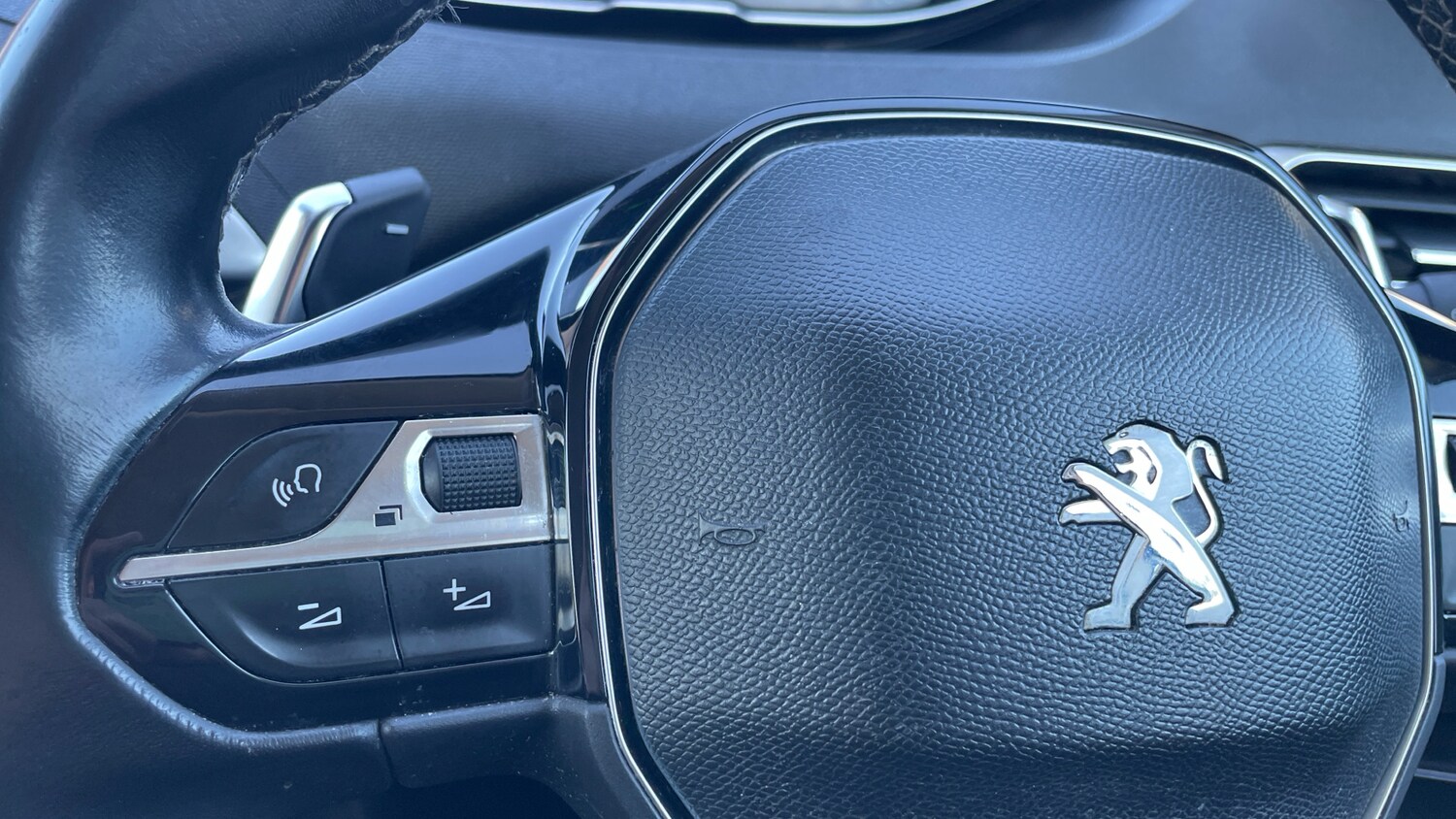 Used Peugeot 3008 2018 for sale - 78171971: Photo 23