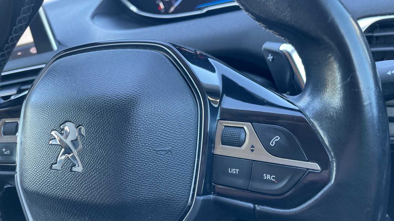 Used Peugeot 3008 2018 for sale - 78171971: Photo 24