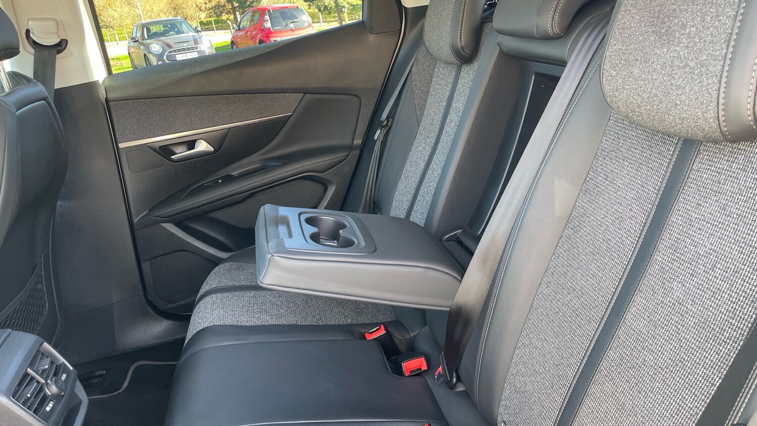 Used Peugeot 3008 2018 for sale - 78171971: Photo 33