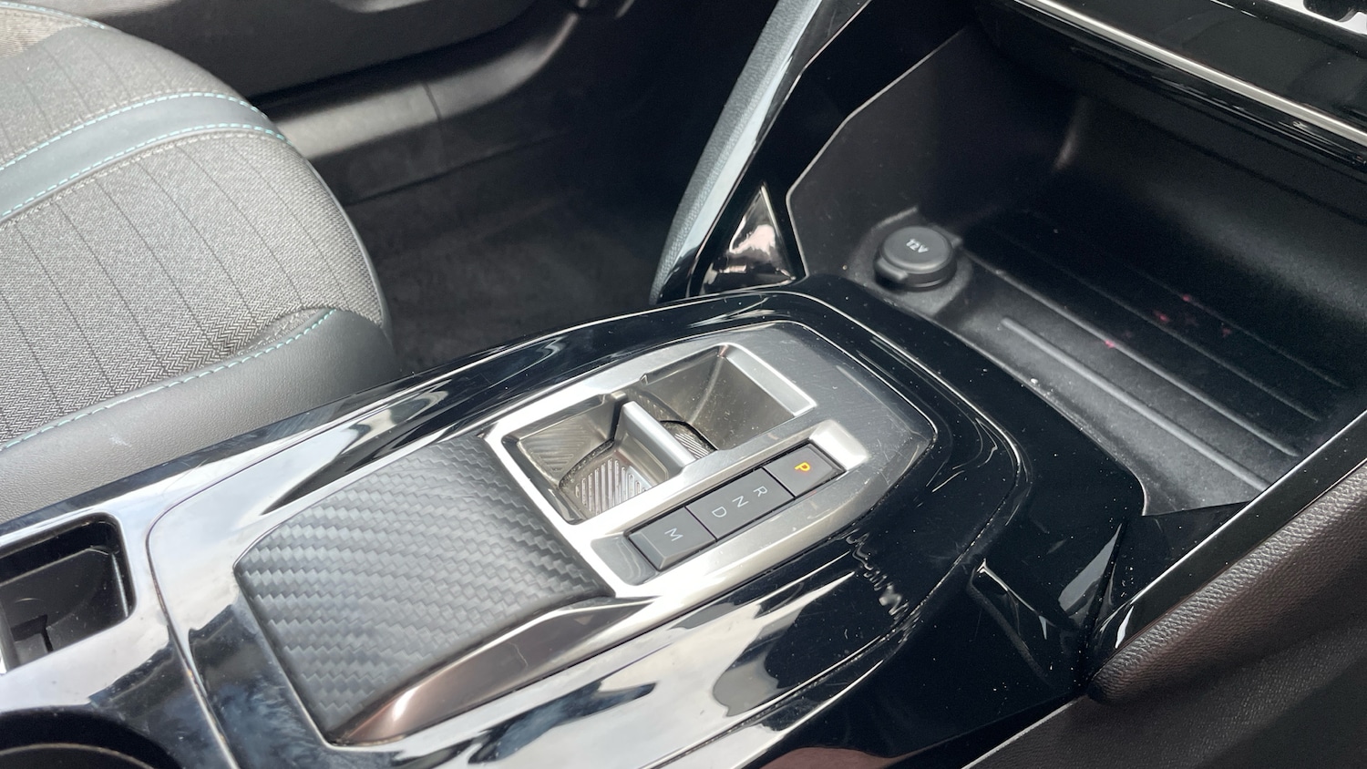 Used Peugeot 2008 2022 for sale - 77075211: Photo 21