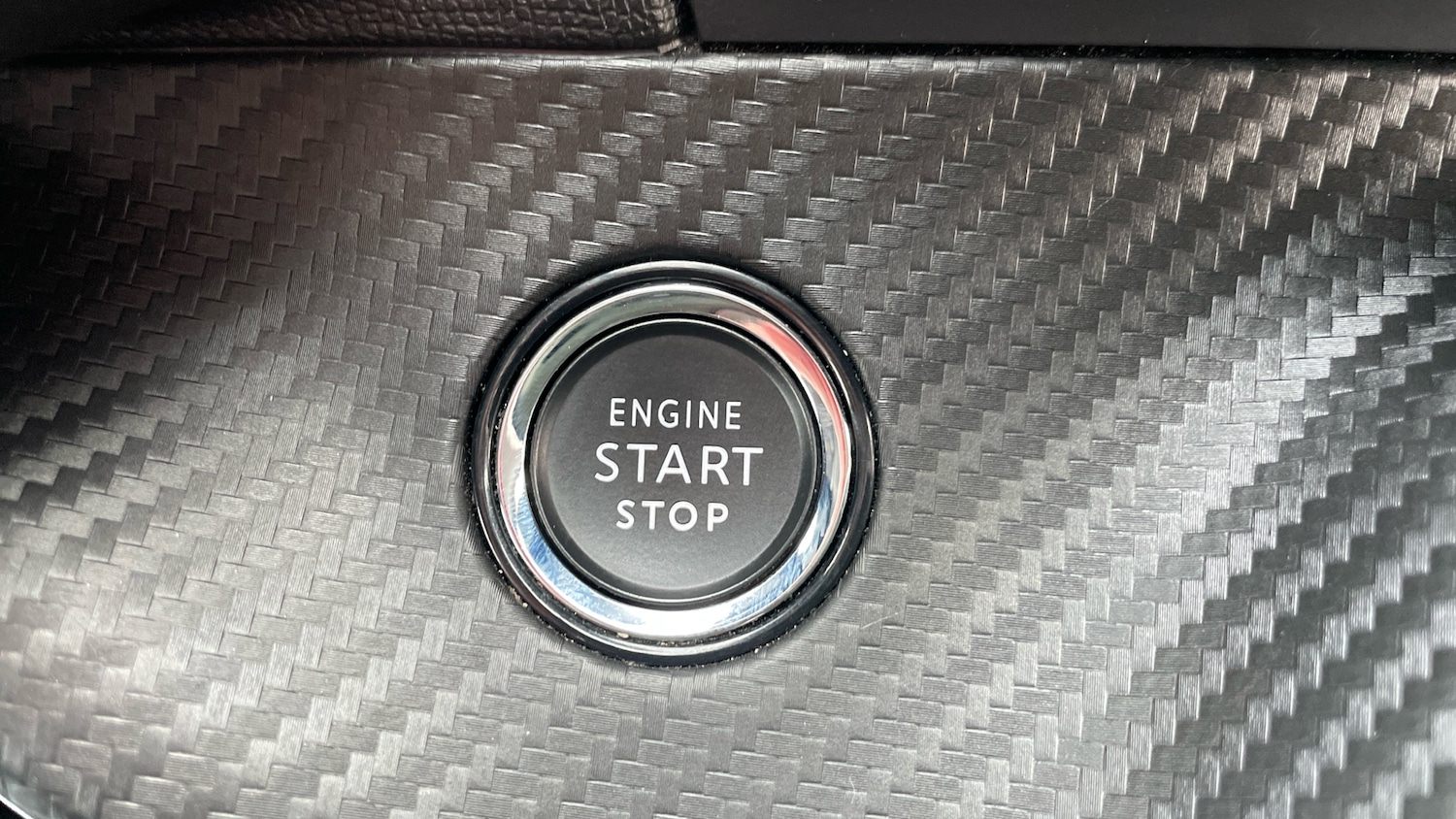 Used Peugeot 2008 2022 for sale - 77075211: Photo 41