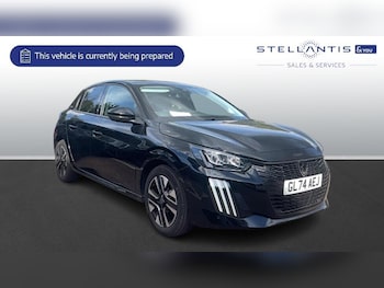 Peugeot - 208