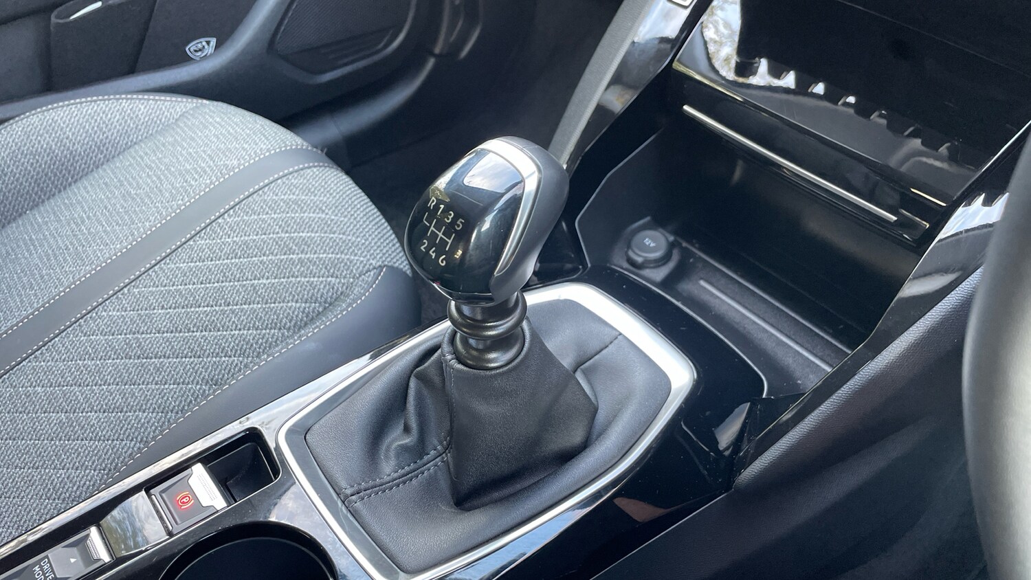 Used Peugeot 208 2024 for sale - 76061511: Photo 20