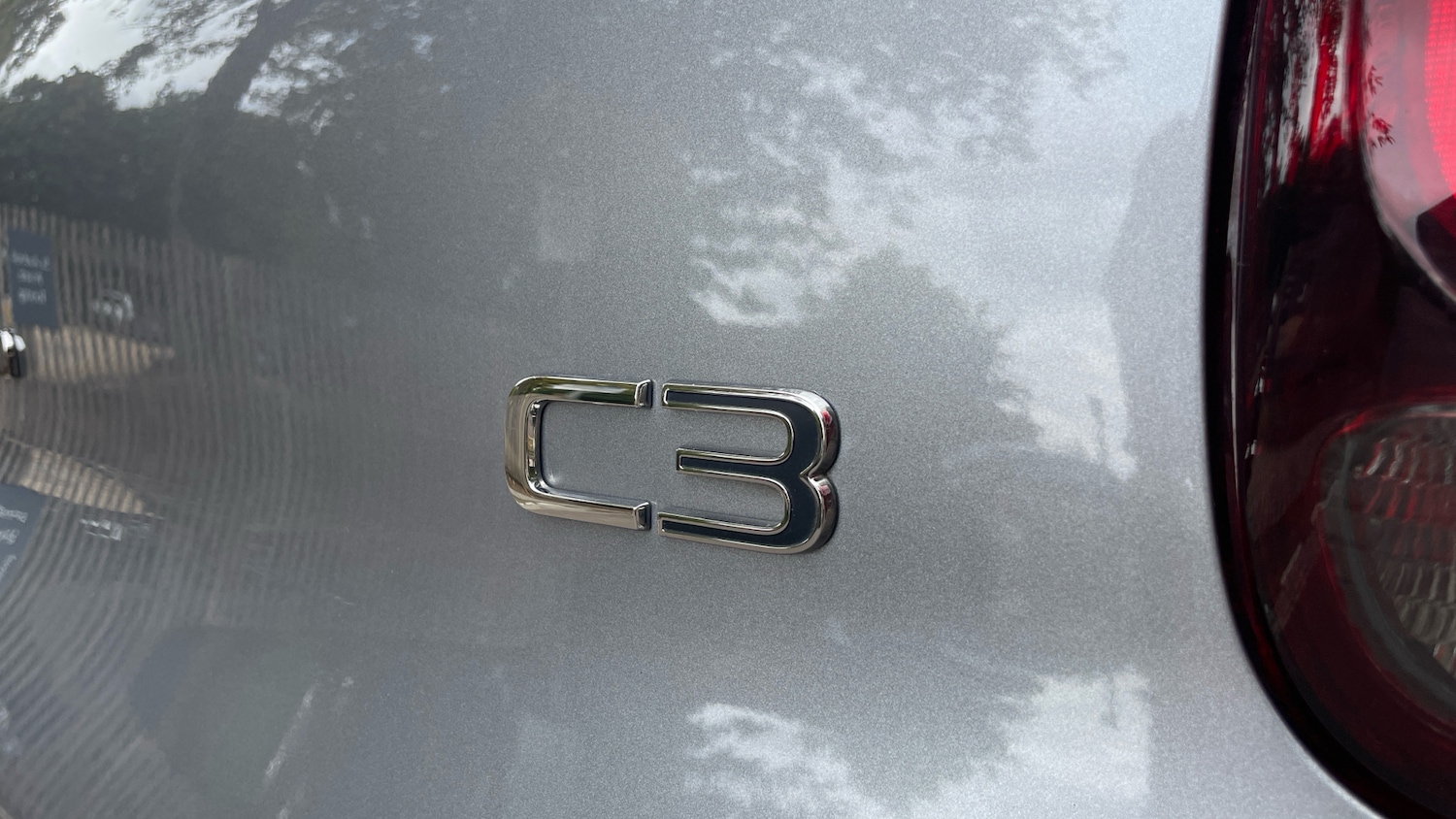 Vehicle 44