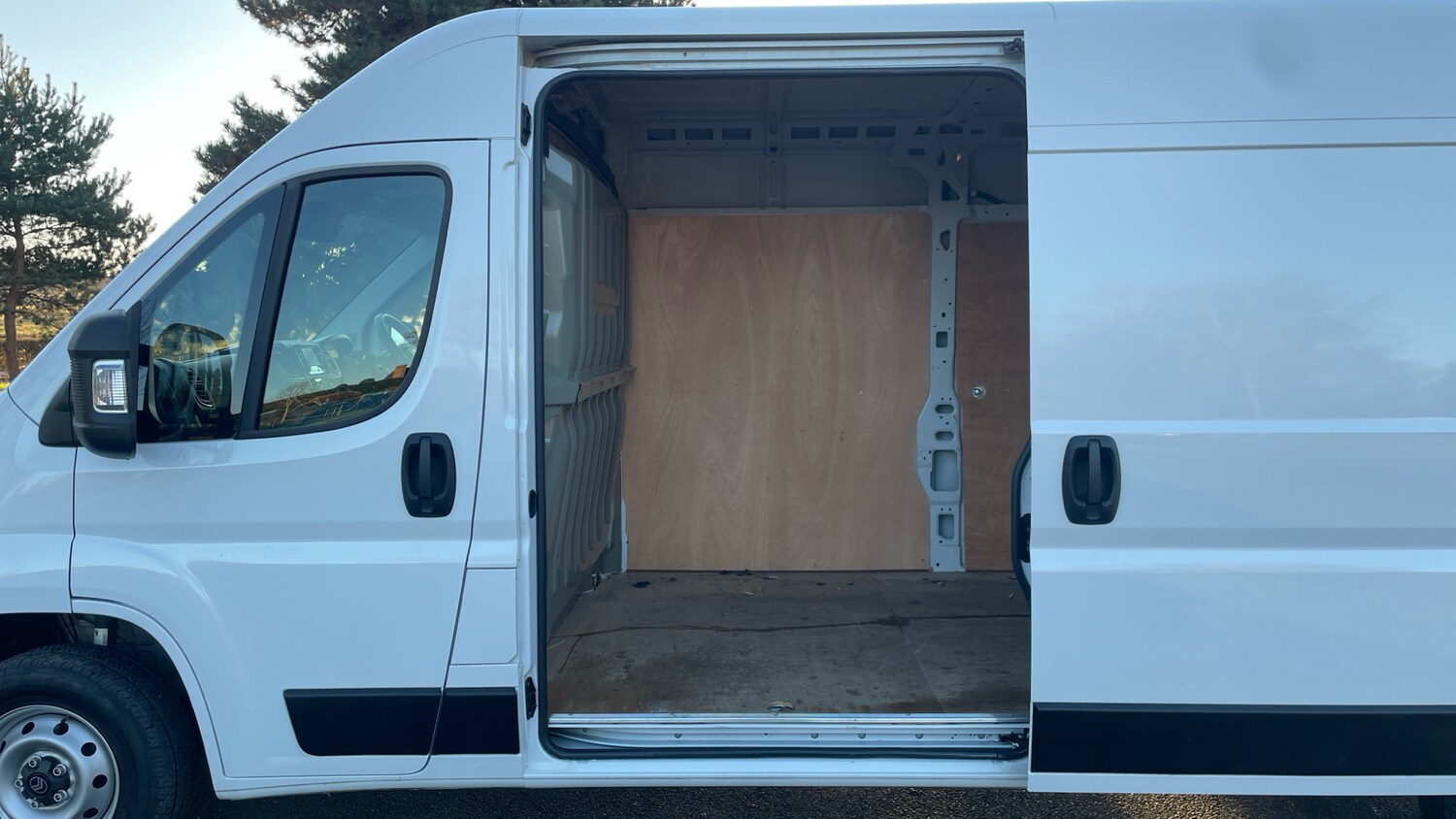 Used Citroen Relay 2024 for sale - 77092092: Photo 38