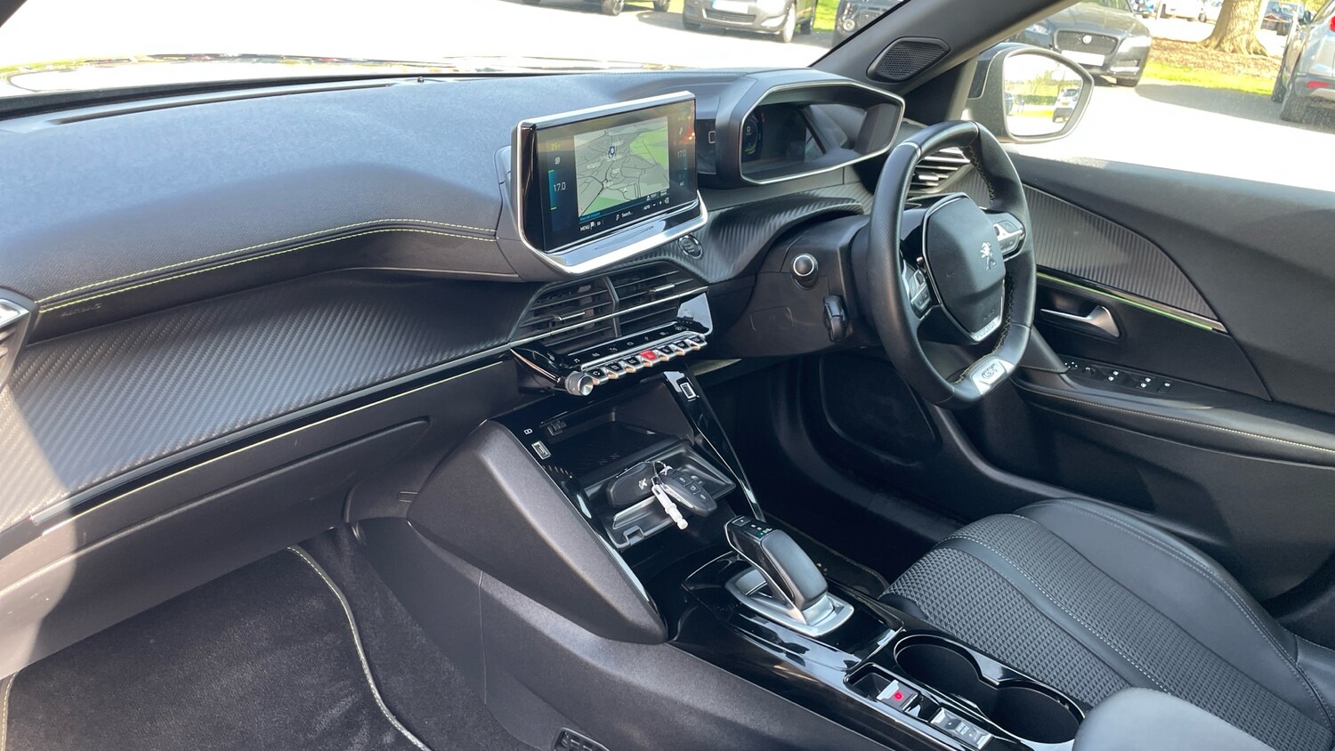 Used Peugeot 2008 2021 for sale - 78186269: Photo 12