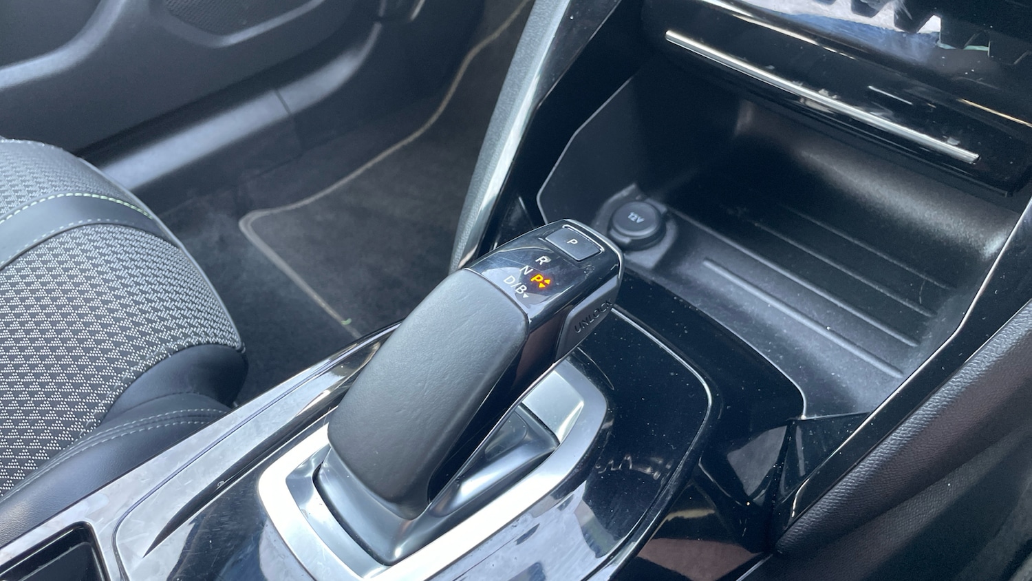 Used Peugeot 2008 2021 for sale - 78186269: Photo 20