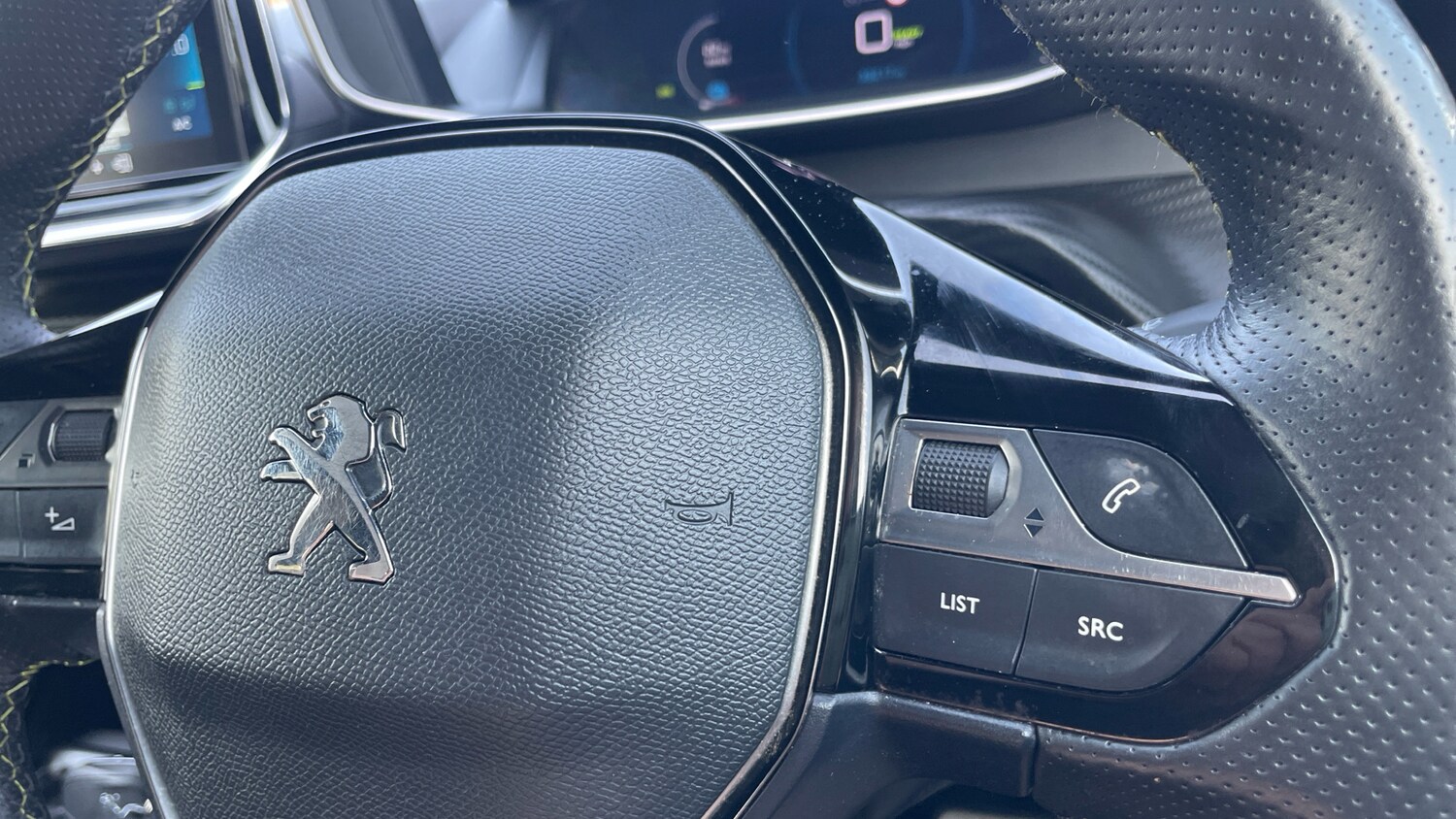 Used Peugeot 2008 2021 for sale - 78186269: Photo 24