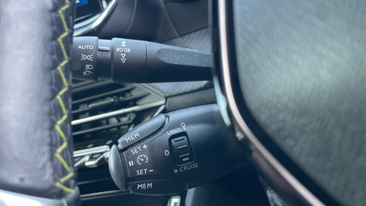 Used Peugeot 2008 2021 for sale - 78186269: Photo 27