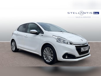 Used Peugeot 208 2019 for sale - 75671365: Photo