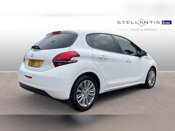 Used Peugeot 208 2019 for sale - 75671365: Photo
