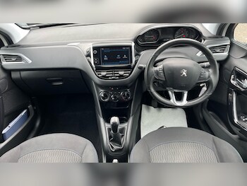 Used Peugeot 208 2019 for sale - 75671365: Photo
