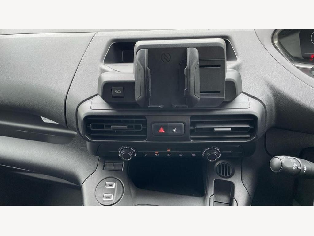 Used Peugeot Partner 2025 for sale - 76702959: Photo 38