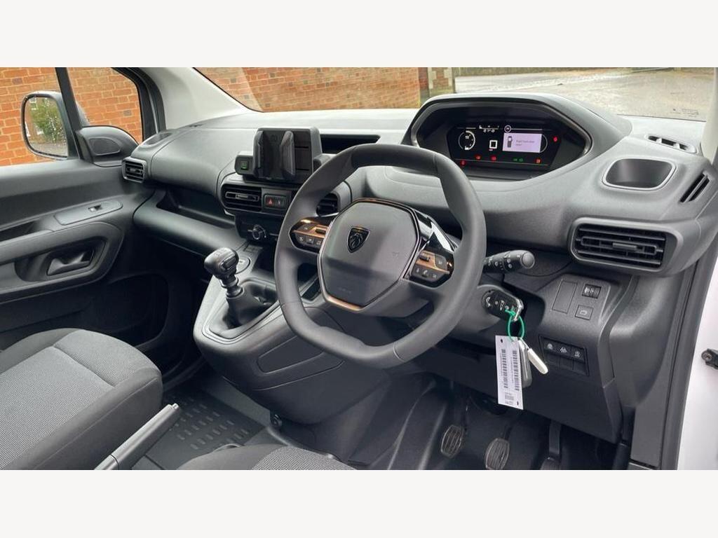 Used Peugeot Partner 2025 for sale - 76702959: Photo 46