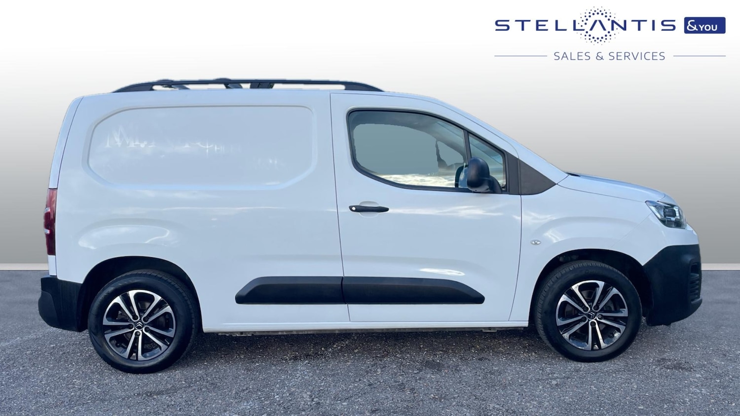 Used Citroen Berlingo 2021 for sale - 76372210: Photo 2