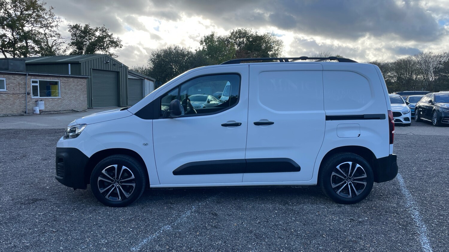 Used Citroen Berlingo 2021 for sale - 76372210: Photo 6