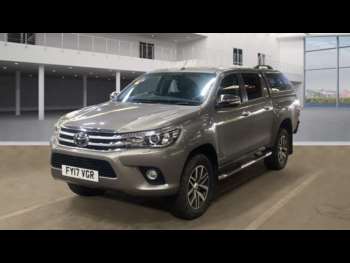 Used Toyota Hilux 2017 for sale - 75306858: Photo