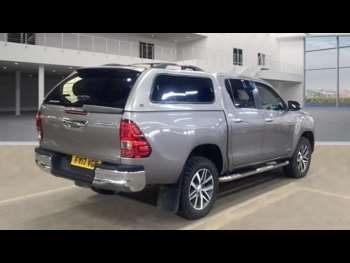 Used Toyota Hilux 2017 for sale - 75306858: Photo