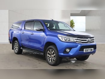 Used Toyota Hilux 2017 for sale - 79260103: Photo