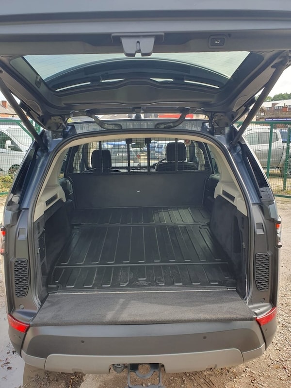 Used Land Rover Discovery 2018 for sale - 74685310: Photo 19
